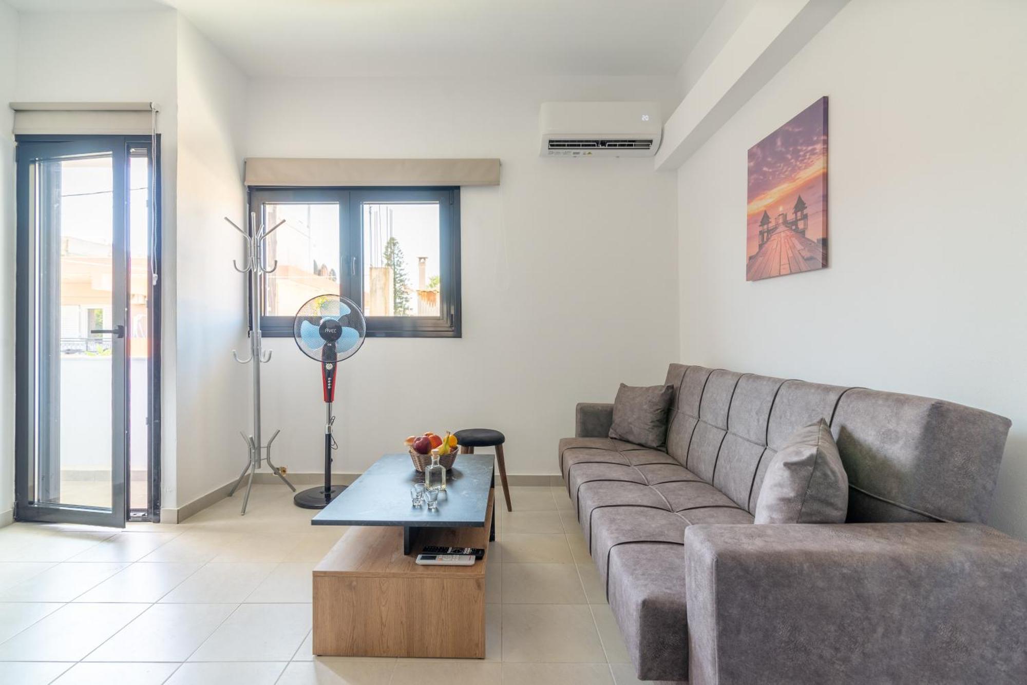 Modern Renovated Apt For Relax Ираклион Экстерьер фото