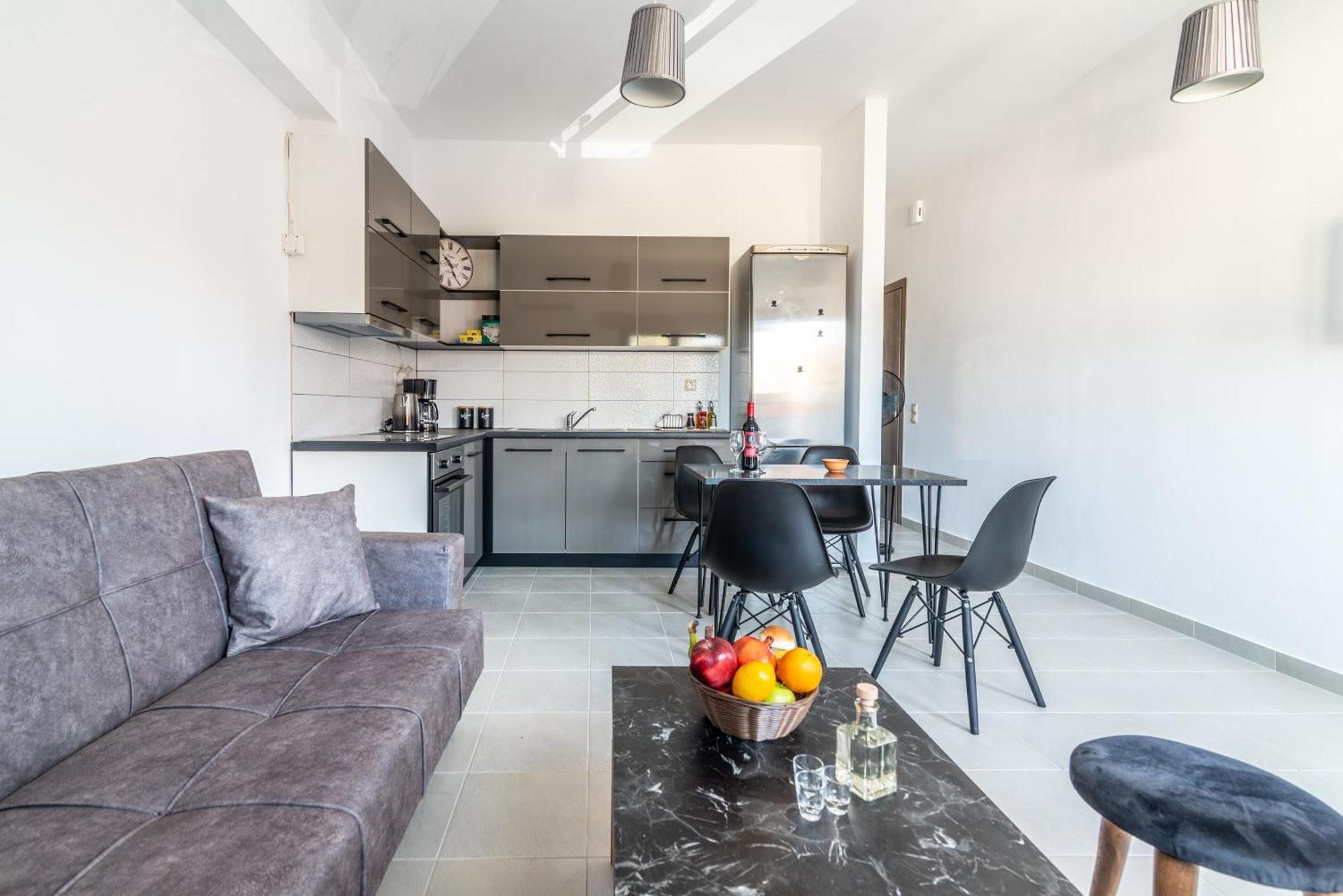 Modern Renovated Apt For Relax Ираклион Экстерьер фото